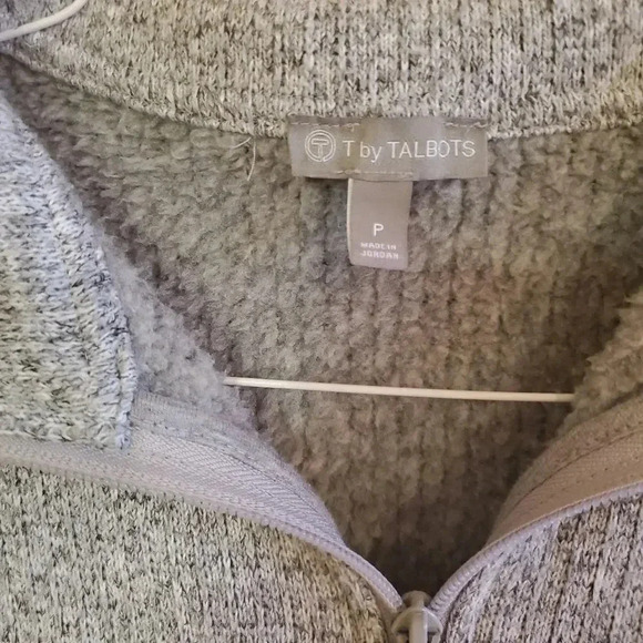 🧚Host Pick🧚 Talbots gray full zip long sleeve cozy sweatshirt Size P - Picture 3 of 3